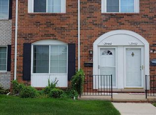 29460 El Dorado Plz, Warren, MI