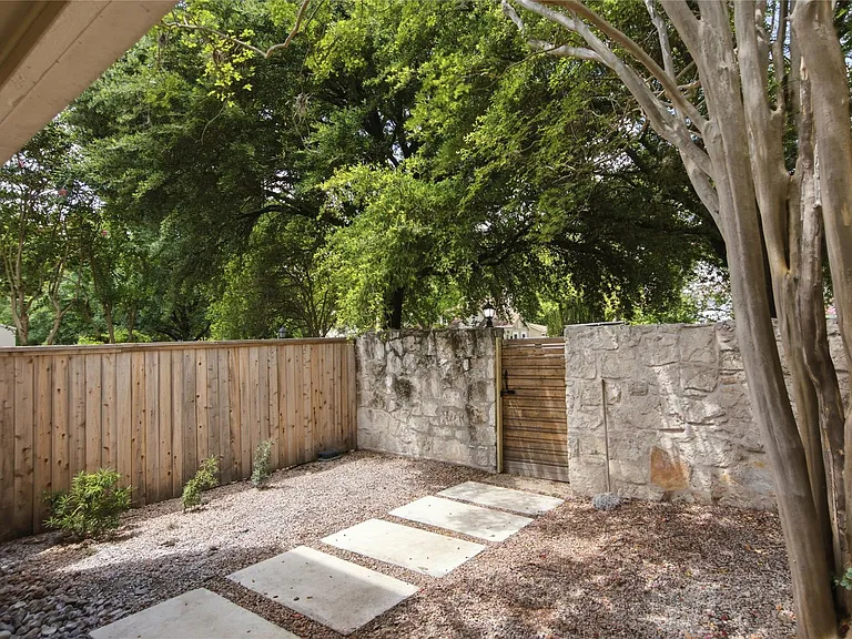1801 Polo Rd — Photo 24
