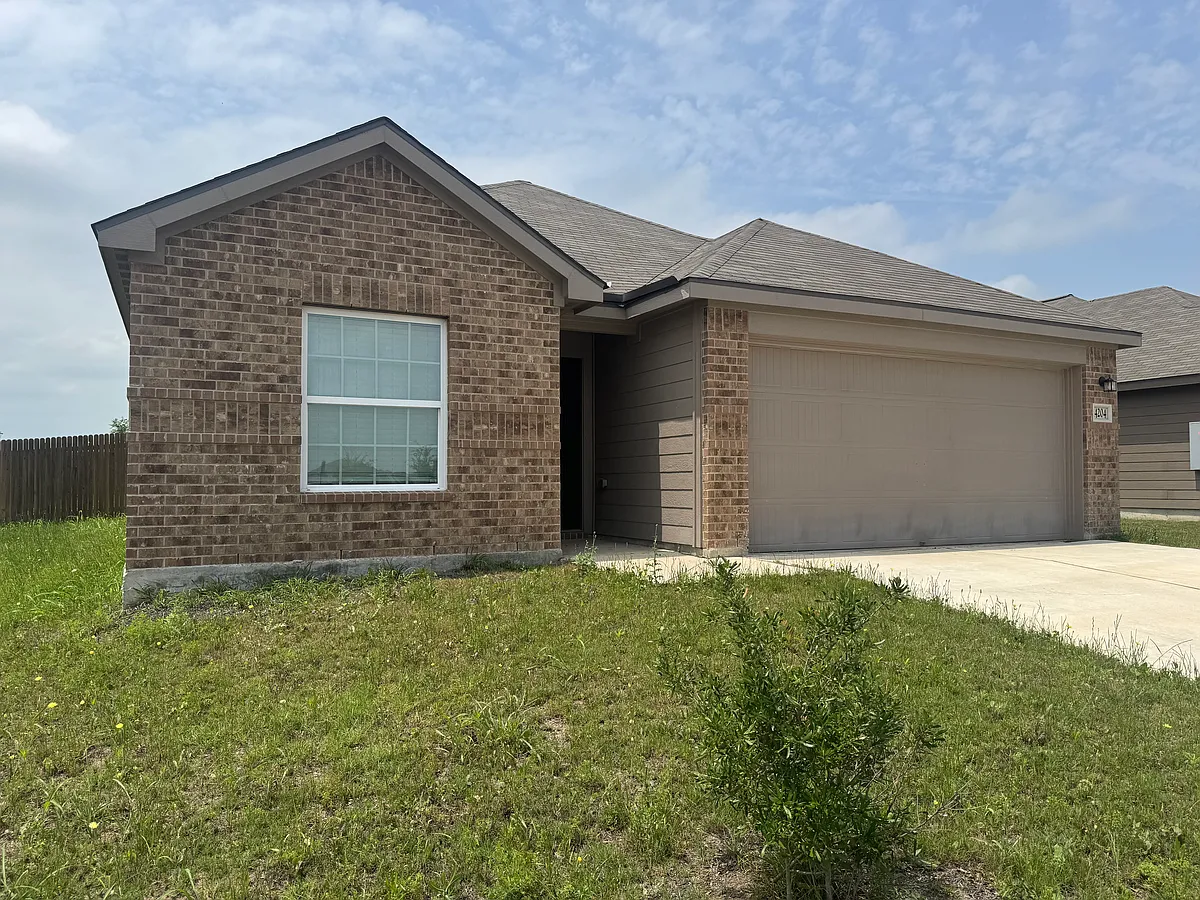Building Photo - 14204 Hacienda Estates Dr