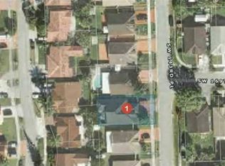 16938 SW 143rd Pl, Miami, FL 33177