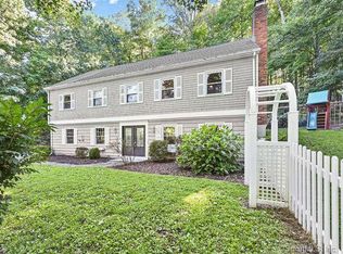 27 Fulling Mill Ln, Ridgefield, CT 06877