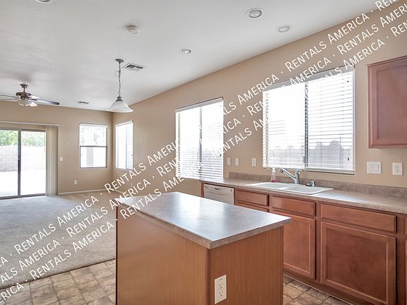 4th image of 4451 E Moreno Ct