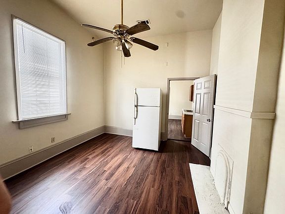 2nd image of 3311 Loyola Ave