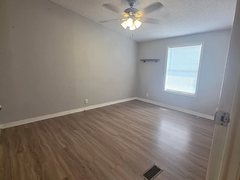 2387 Gum Springs Rd — Photo 9