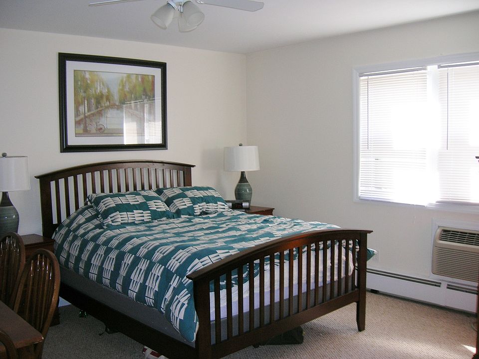 Oversized Bedroom