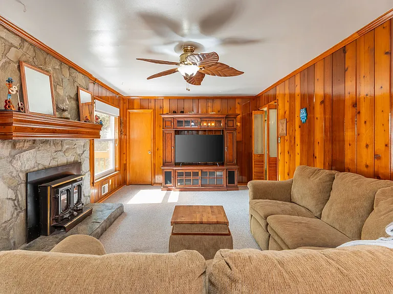 2876 Bob White Dr SW — Photo 16