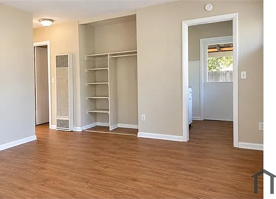 2 bed, 800 sqft, $1,638 — Photo 3