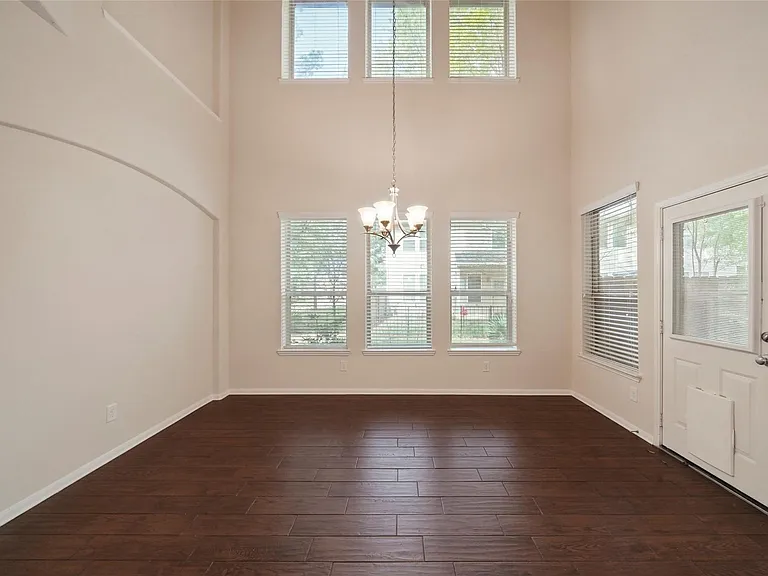 12419 Tyler Springs Ln — Photo 10