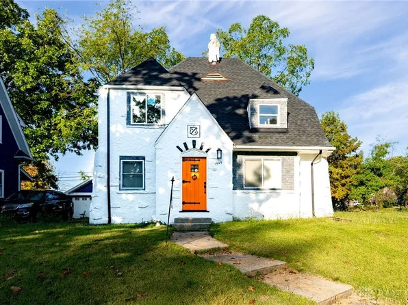 1549 Cory Dr, Dayton, OH 45406
