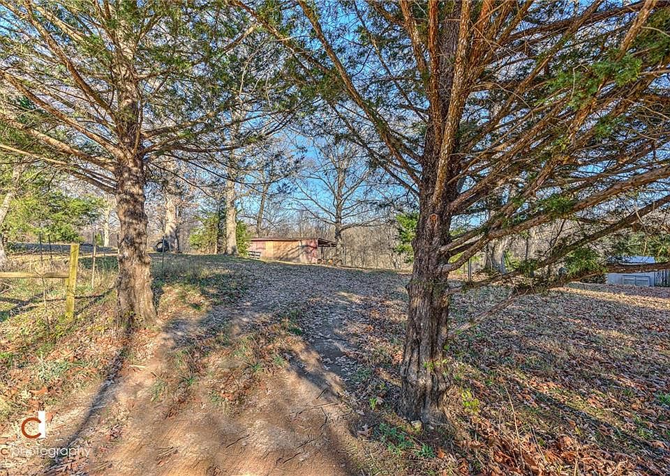 1st image of 12680 Oak Valley Dr