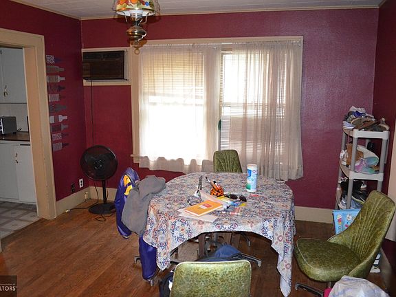 2nd image of 415 N C St E