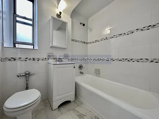 Rented by Sovereign Associates | media 21