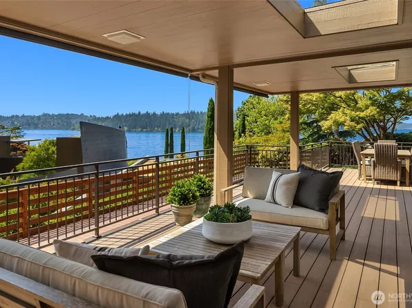 5919 77th Avenue SE, Mercer Island, WA 98040