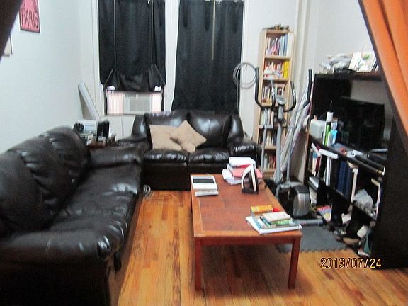 4th image of 131 Montrose Ave APT 1F