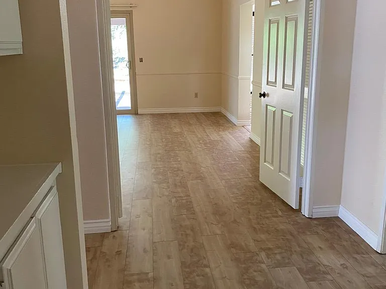 12594 Heatherfield Ln — Photo 13