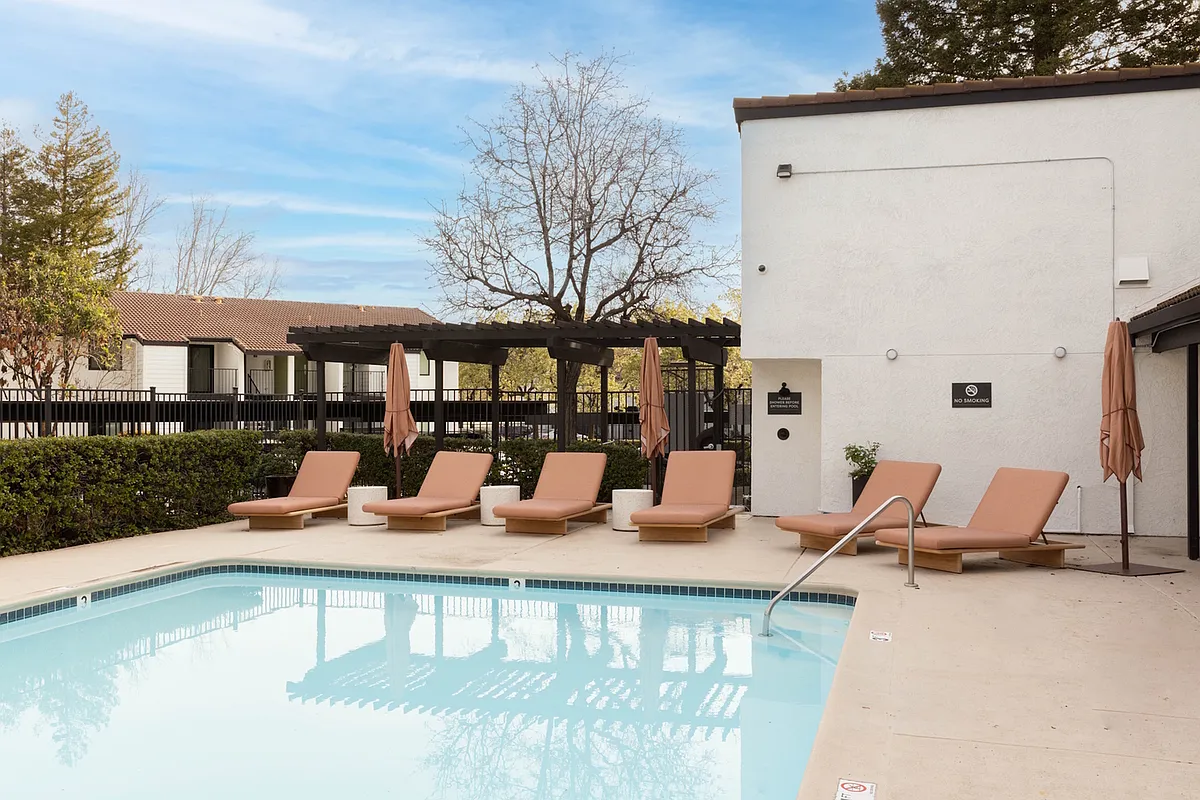Resort Style Pool | Mira Vista Hills | Antioch CA Apartments - Mira Vista Hills