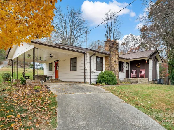 390 Pendley Rd, Spruce Pine, NC 28777