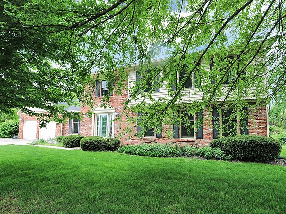 2nd image of 932 Franklin Trce