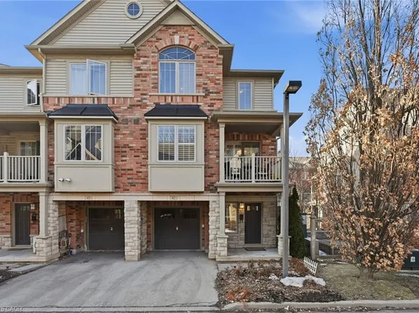 362 Plains Rd E #42, Burlington, ON L7T 0A4