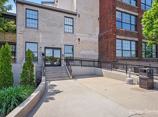 533 Columbia Ave APT 7, Holland, MI 49423