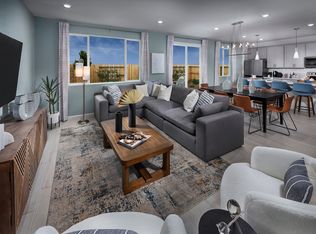 922 Telford Dr, Vacaville, CA 95687