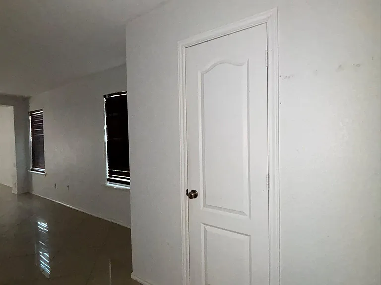 5600 War Admiral Dr — Photo 35