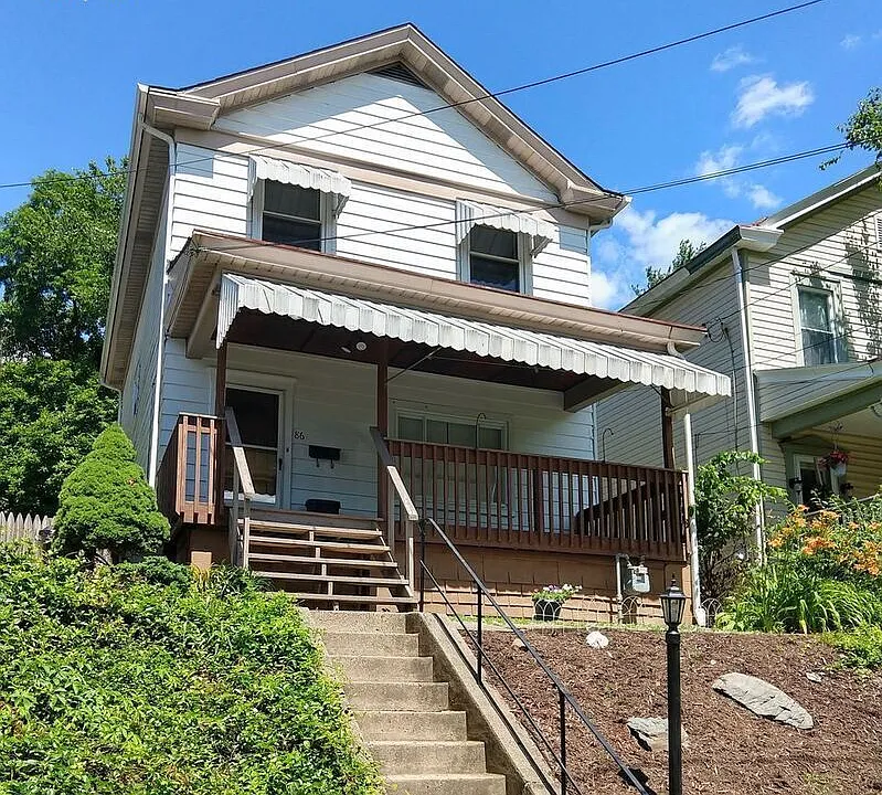 86 Oakwood Ave