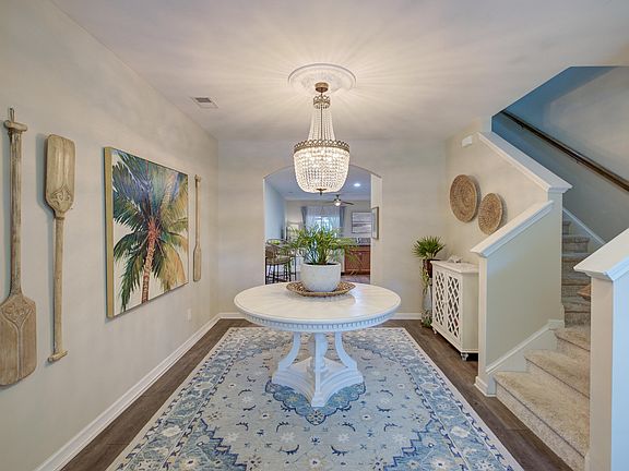 5th image of 7891 Champion Way APT B