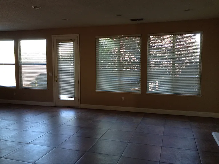 4068 Arenzano Way — Photo 7