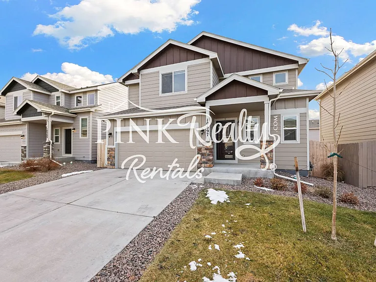 10897 Rowley Dr — Photo 2