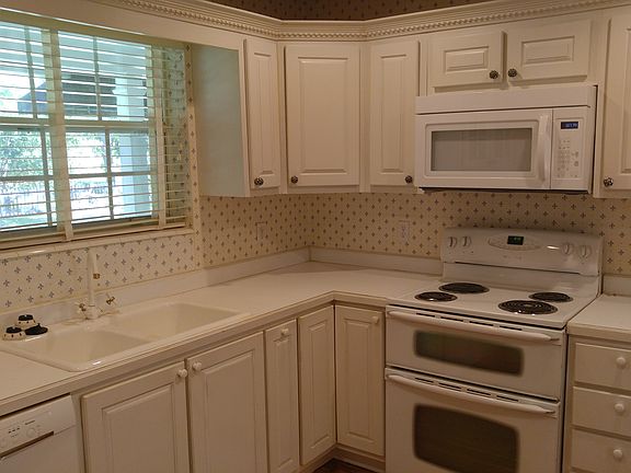 2nd image of 4780 Ortega Blvd