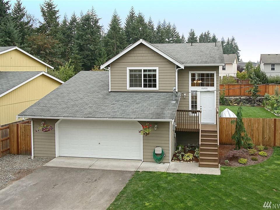 1st image of 10206 202nd Ave E