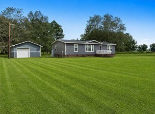 9556 Silver Spoon Rd, Clarkton, NC 28433