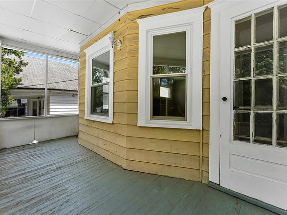 5th image of 141 Cumberland Ave #43