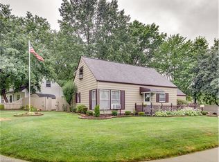2380 Suncrest Dr, Cuyahoga Falls, OH