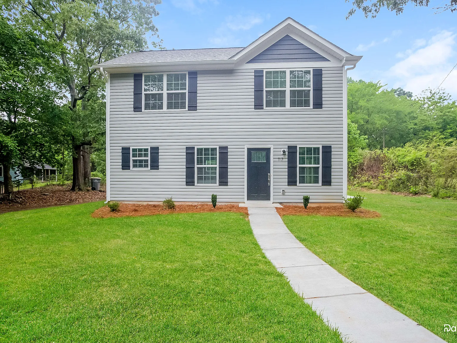 3 bed, 2.0 bath, 1154 sqft, $1,895 — Photo 1