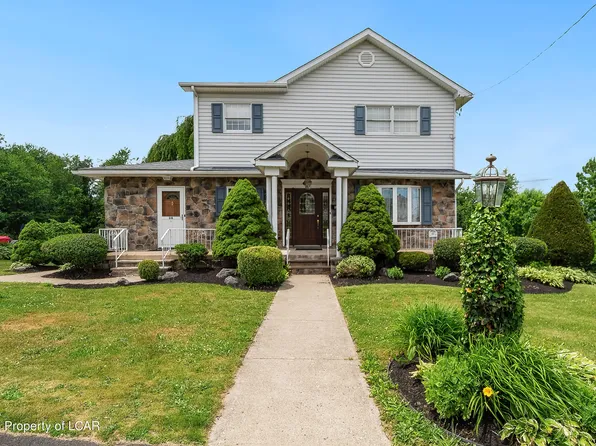 510 Pittston Ave, Avoca, PA 18641