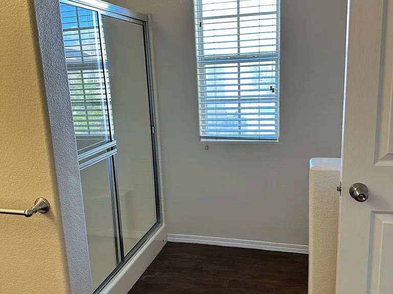 6360 Pebblecreek Lodge Way — Photo 10