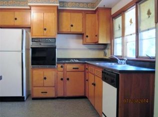 30 Kinnicutt Rd S, Worcester, MA 01602