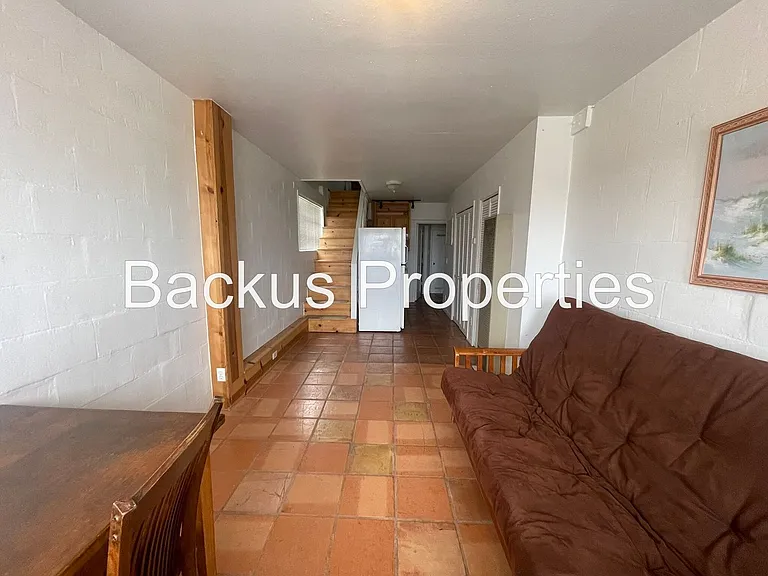 1580 Wanda Ave #A — Photo 6