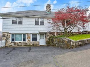 5 Christiano St #2, Cos Cob, CT 06807