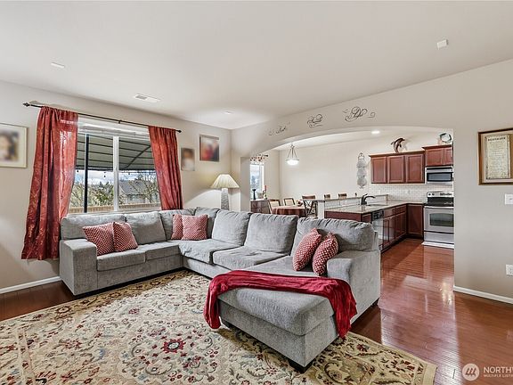 5th image of 2021 187th Street Ct E