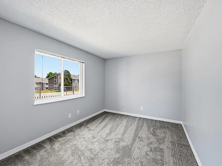 18064 E Ohio Ave #102 — Photo 13