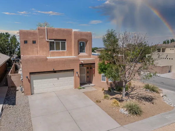 8215 Ville Ct NE, Albuquerque, NM 87113