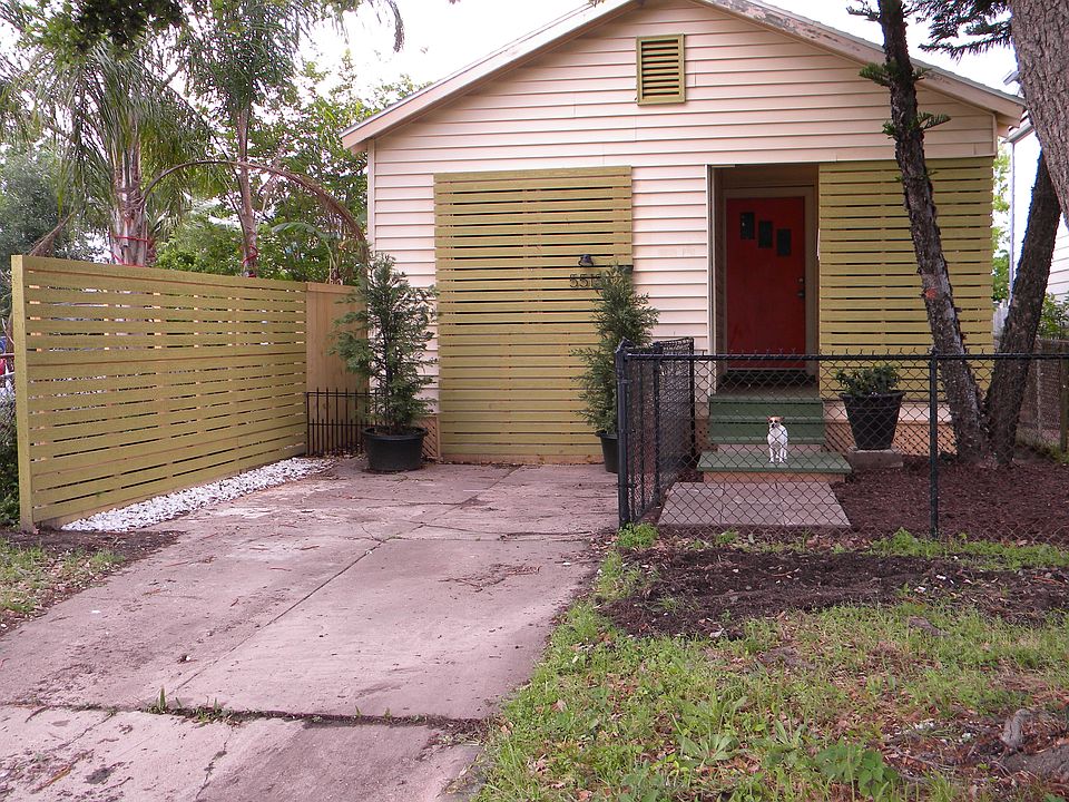 FRONT HOUSE