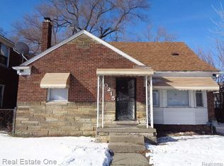 10215 Hayes St, Detroit, MI 48213