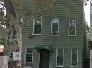 1748 Decatur St, Ridgewood, NY 11385