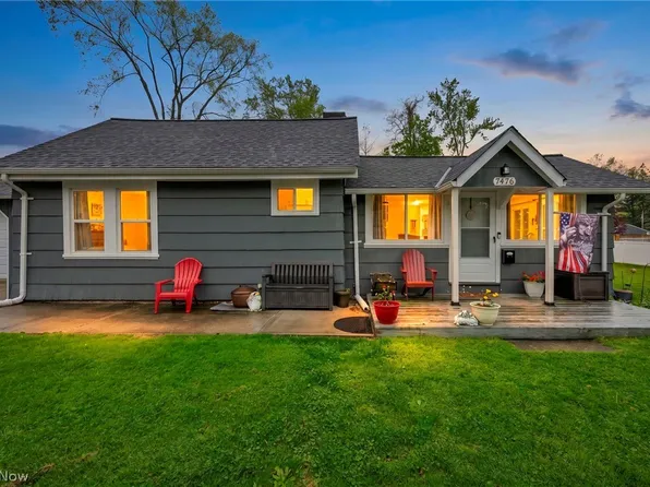 7476 Pinehurst Dr, Mentor On The Lake, OH 44060