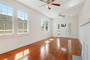 4th image of 4109 Clematis St