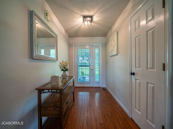 5th image of 5111 E Flamingo Dr